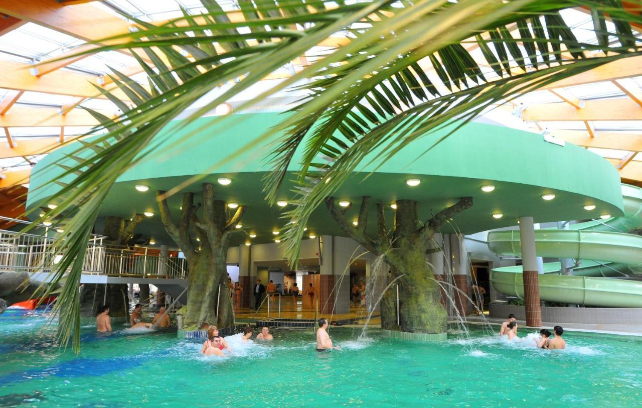 Hungarospa Thermal Hotel Hajdúszoboszló Стая снимка